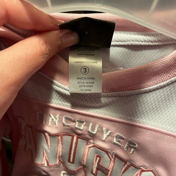 Pink Toddler Canucks Jersey - Picture 2 of 3